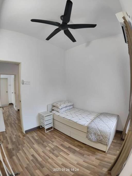 Prima Guest House - Puncak Alam Homestay Mus-Lim Friendly Bandar Puncak Alam 외부 사진