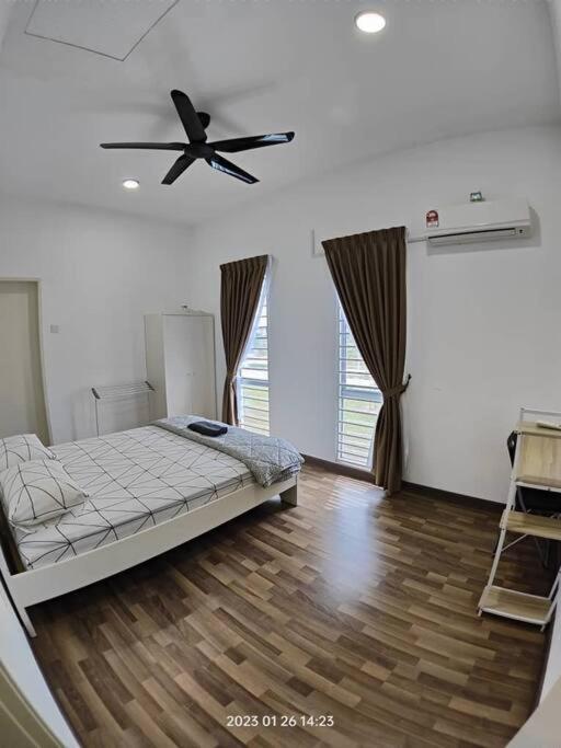 Prima Guest House - Puncak Alam Homestay Mus-Lim Friendly Bandar Puncak Alam 외부 사진